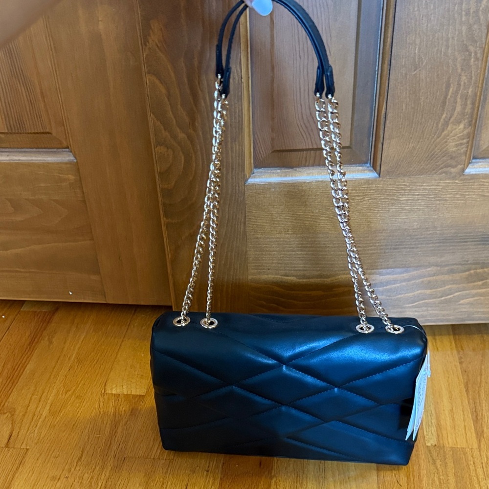 HM Black Quilted Shoulder bag